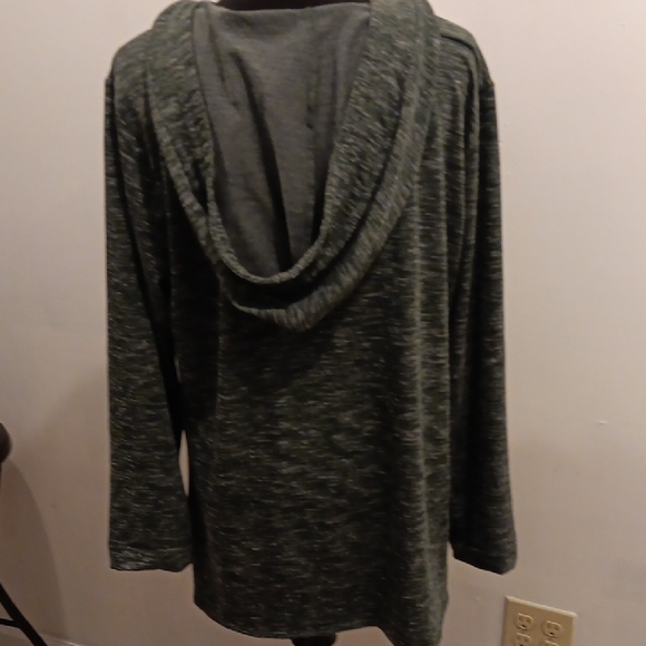 SESE CODE Top - Picture 4 of 6